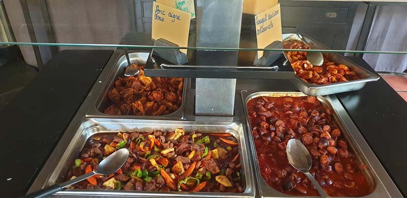 Traiteur restaurant buffet La Possession